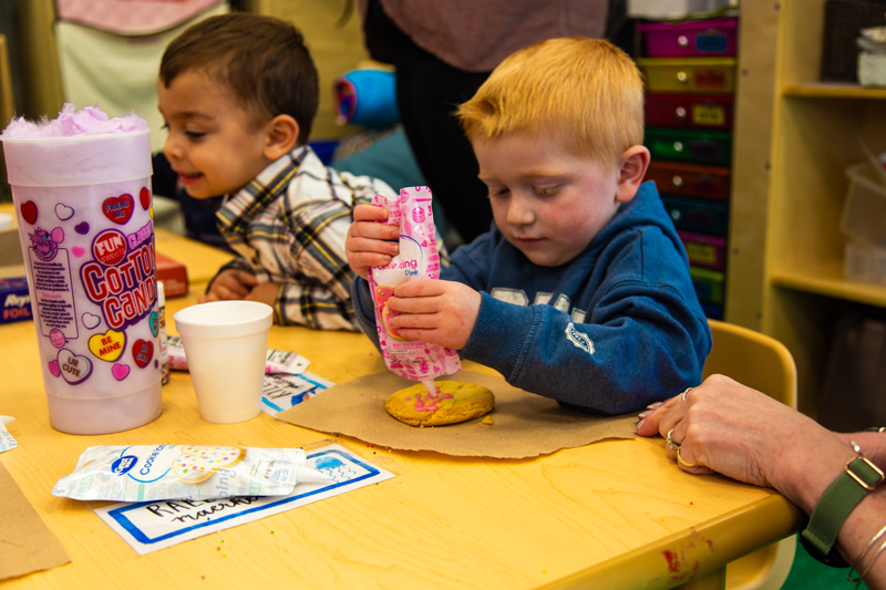 Image of children decorating cookies